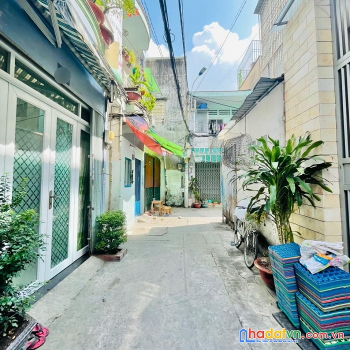 Tân phú-tân quý,3 tầng ,48m2, sát mặt tiền, chỉ 3 tỷ xx.