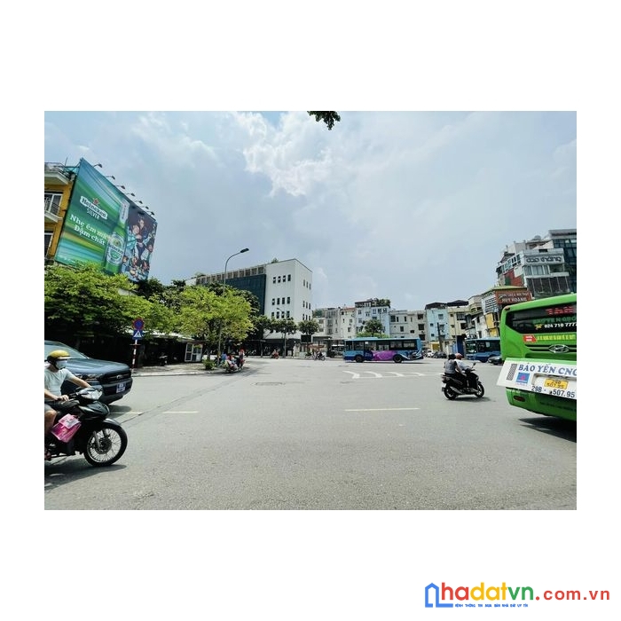 Mặt phố :lạc long quân 75m 5 tầng chỉ 19 tỷ viu hồ tây đẳng cấp...