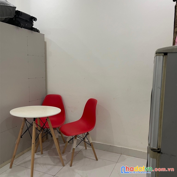 Nhượng lại căn hộ dịch vụ full nội thất tại phan văn trị