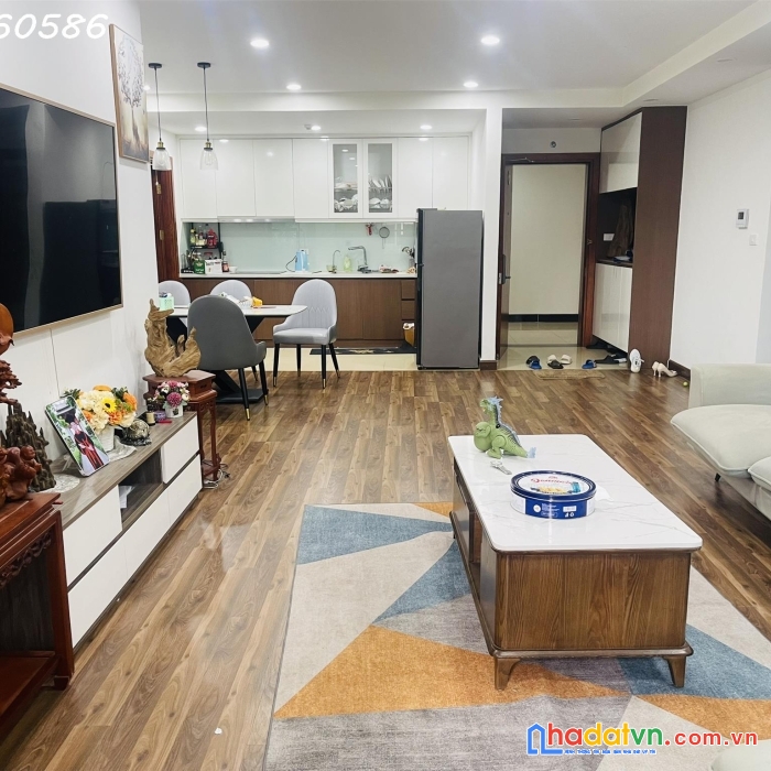 Cần bán gấp trong tháng 5 căn hộ cc tại 0201 s2 goldmark city