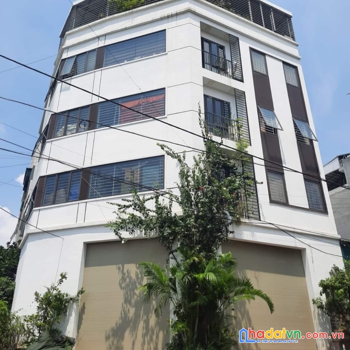 Toà nhà văn phòng lạc long quân tầng thang máy, vỉa hè, đường rộng 12m, 106m chỉ 21.5 tỷ