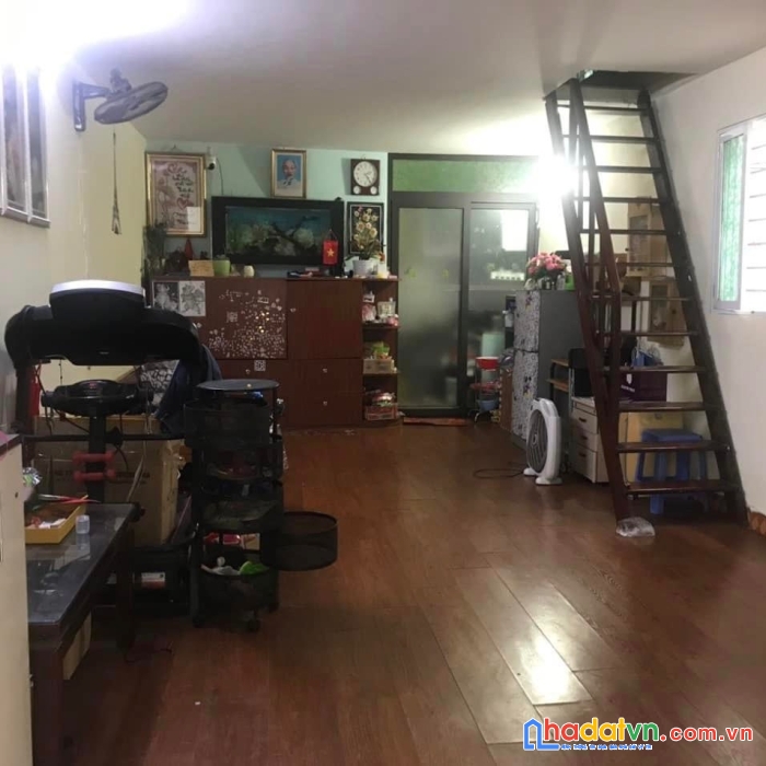 Rẻ miễn chê, nhà tổ 7 đa sỹ đông 58m giá chào 2.99 tỷ