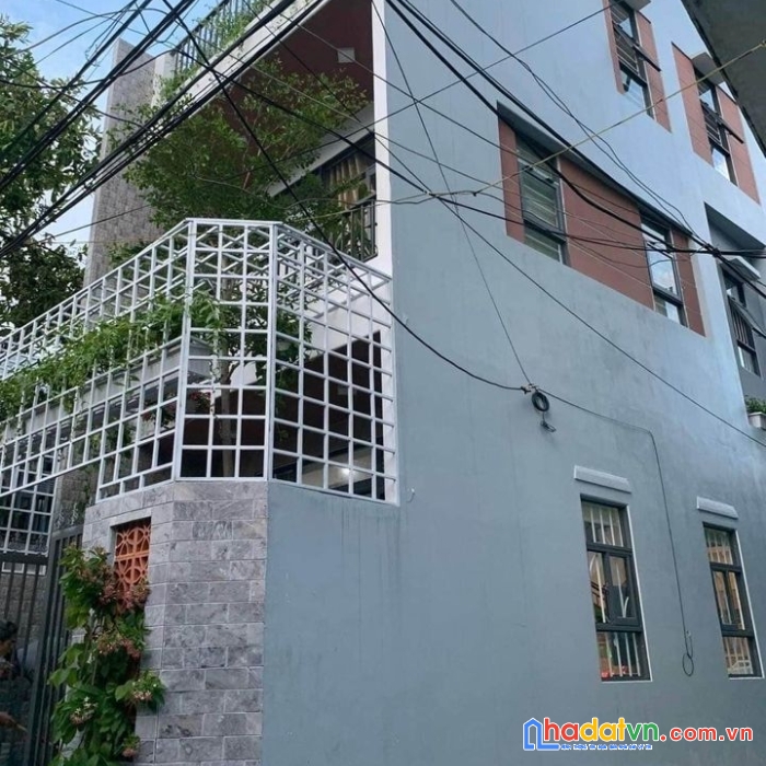 .nhà trần cao vân, góc kiệt 3m, 57m2, 2.5 tầng đẹp, 2.5 tỷ