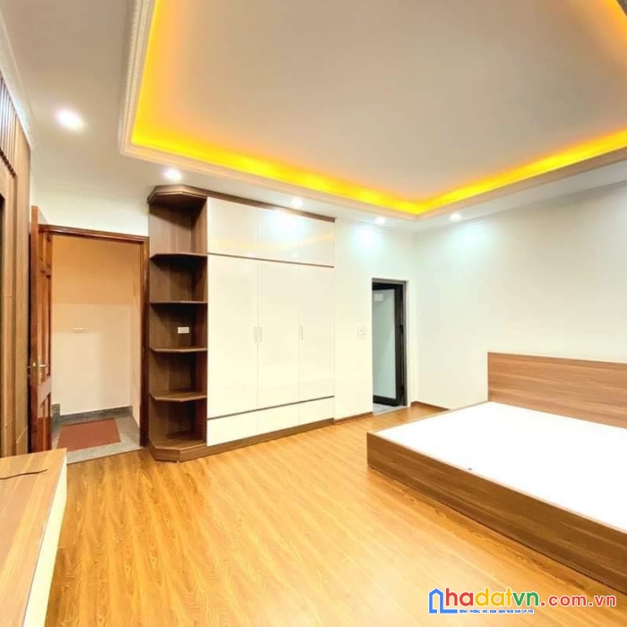 Bán nhà cực hiếm - 7m ô tô - lô góc - 6 tầng - thang máy - nhà mới - ở ngay