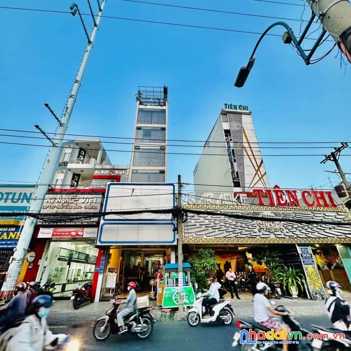 Bán nhà mặt tiền âu cơ vip tân bình ngang khủng giá 31 tỷ