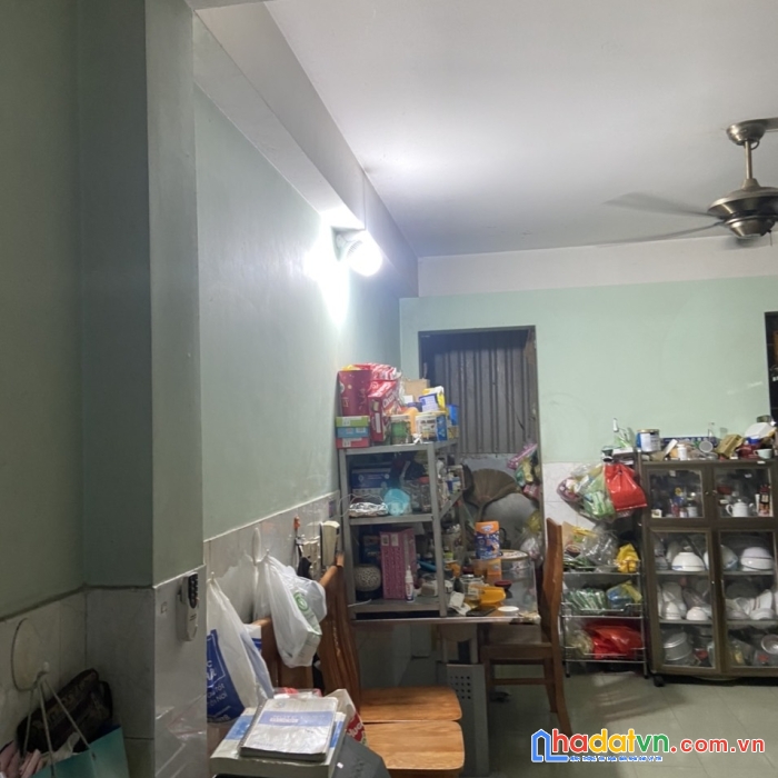 Chính chủ cần bán căn nhà  1 trệt 2 lầu, cổng sau bigc, long bình tân, biên hòa.