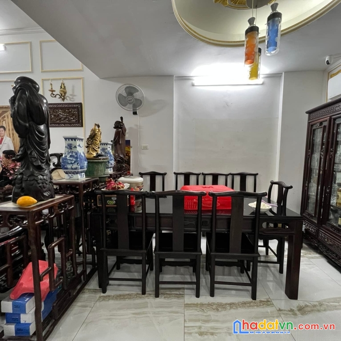Bán nhà đẹp ơ ngay ngõ 603 phố lạc long quân tây hồ hà nội 9 tỷ.