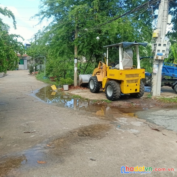 Bán lô đất góc 2 mặt tiền khu dân cư thị trấn thủ thừa, long an