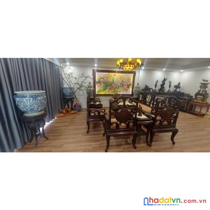 Bán nhà phố hoàng quốc việt, cầu giấy 68m, 5 tầng, mt 4.2m. giá: 15 tỷ