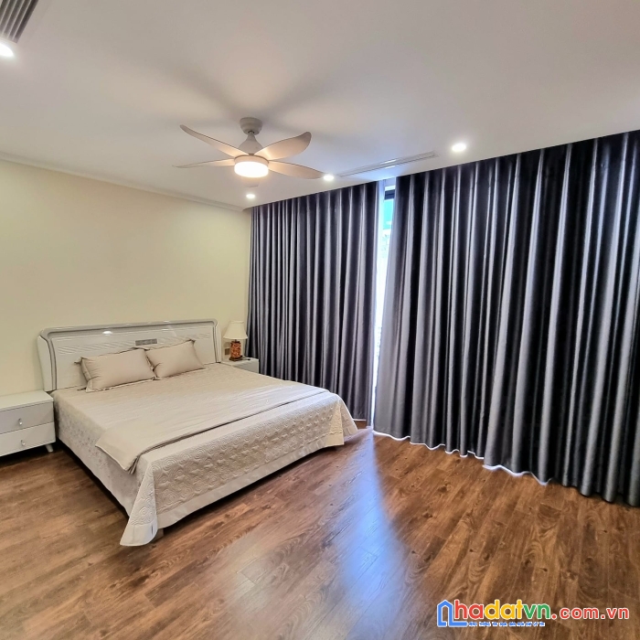 Siêu phẩm mặt phố thái hà, đống đa 68m, 5 tầng, mt 4.5m. giá: 36 tỷ