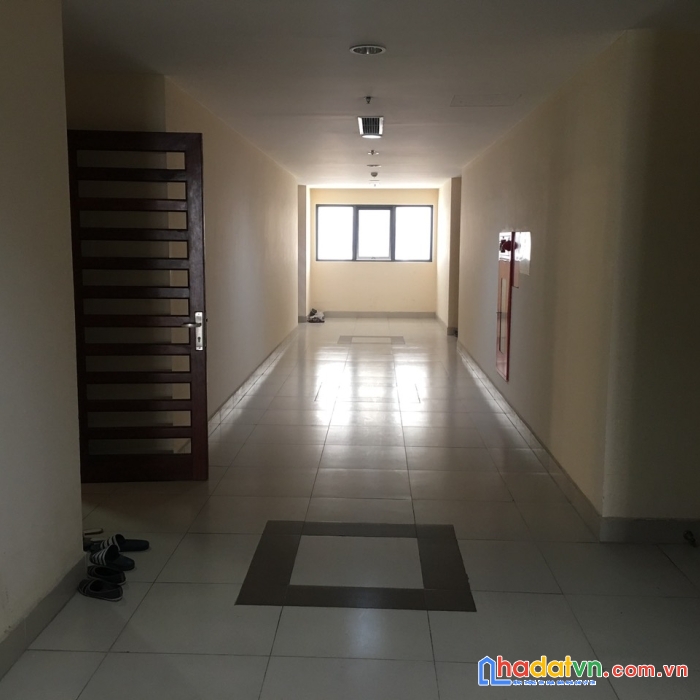 Tôi chính chủ bán chung cư ngoại giao đoàn, bắc từ liêm, 4,9 tỷ, nội thất xịn, tự tay hoàn thiện