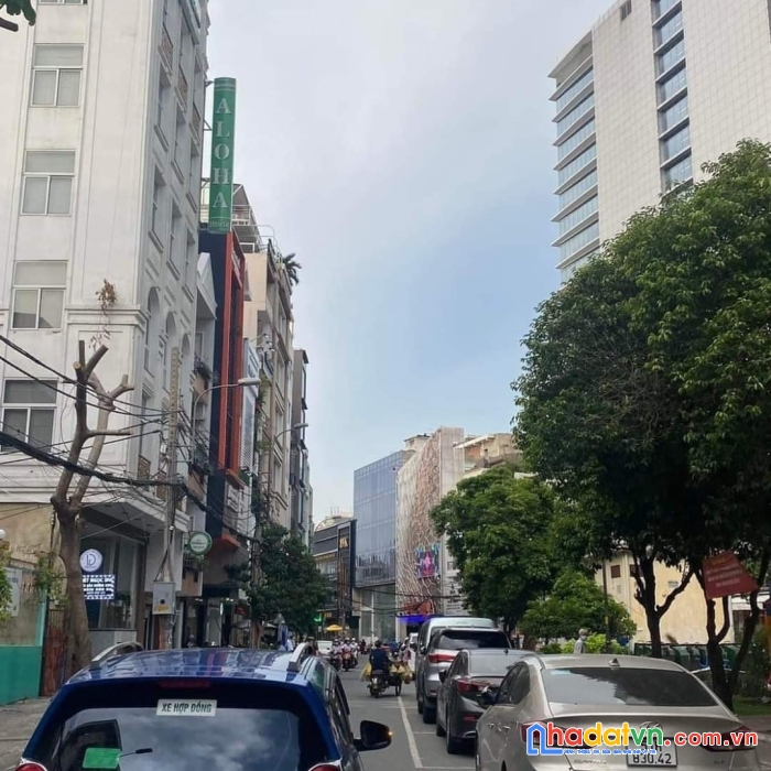 Ngộp bán nhà hxh đường hòa bình - 54m2 - 5 tầng