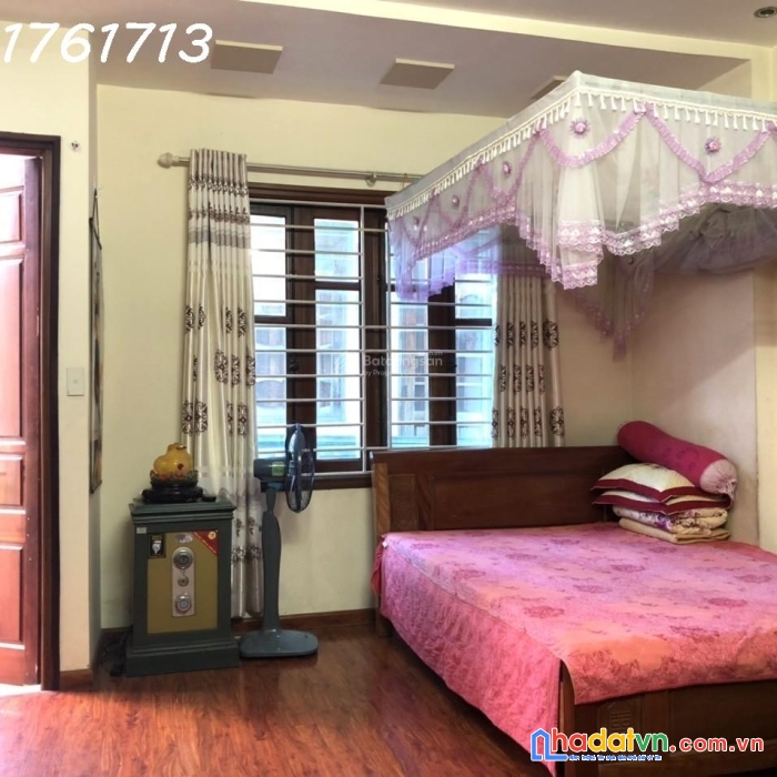 Bán nhà phố cầu giấy, ô tô kinh doanhgì cũng đỉnh, 15m ra phố, 60m2m2, hơn 10tỷ.