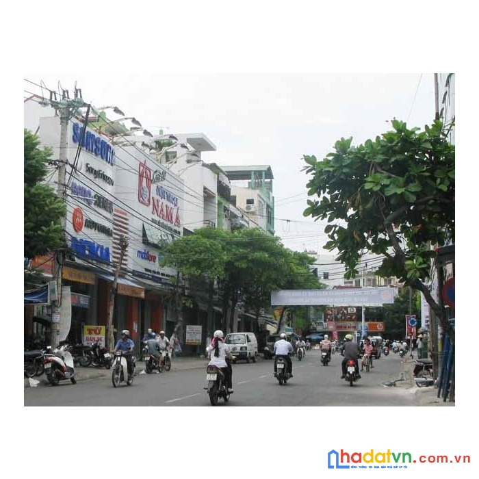 Nhà mặt tiền hoàng diệu 2 chiều 42m2, 3 tầng, ngang 5, 5.x tỷ