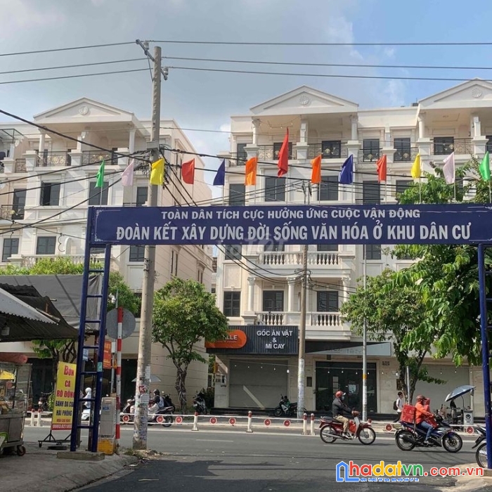 Bán đất, dt 8x18m đông bắc, phường tân chánh hiệp, q.12. có 14 phòng thu 30tr/th - 7tỷ4