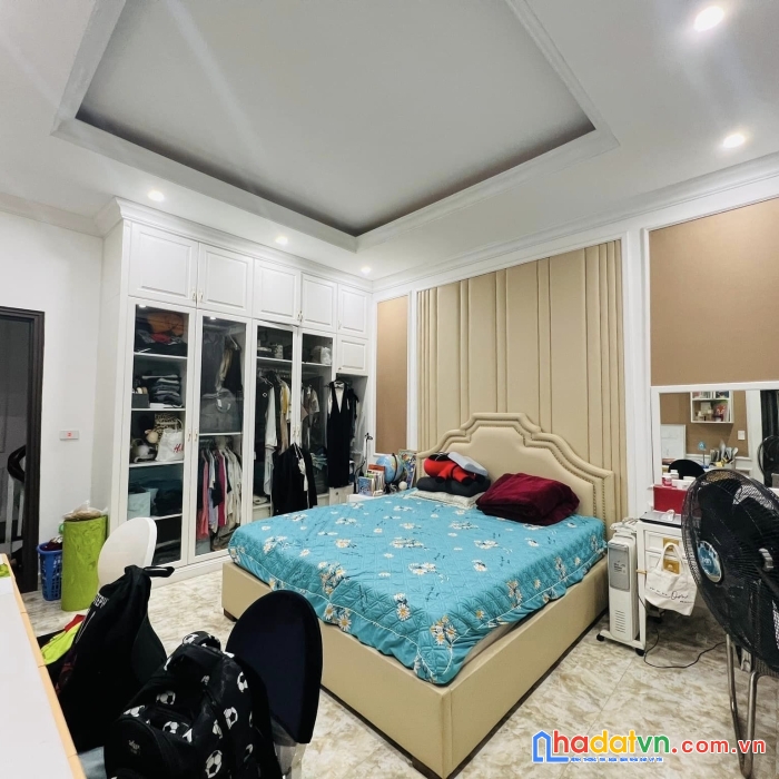 Bán nhà quốc tử giám, đống đa, ô tô tránh, lô góc, 45m2 5 tầng, giá 6 tỷ