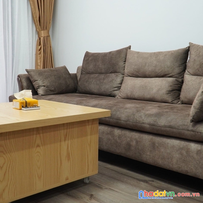 Bán gấp căn nhà cực đẹp - sẵn  nội thất chỉ việc xách vali về ở- ngõ thông - ô tô vào nhà