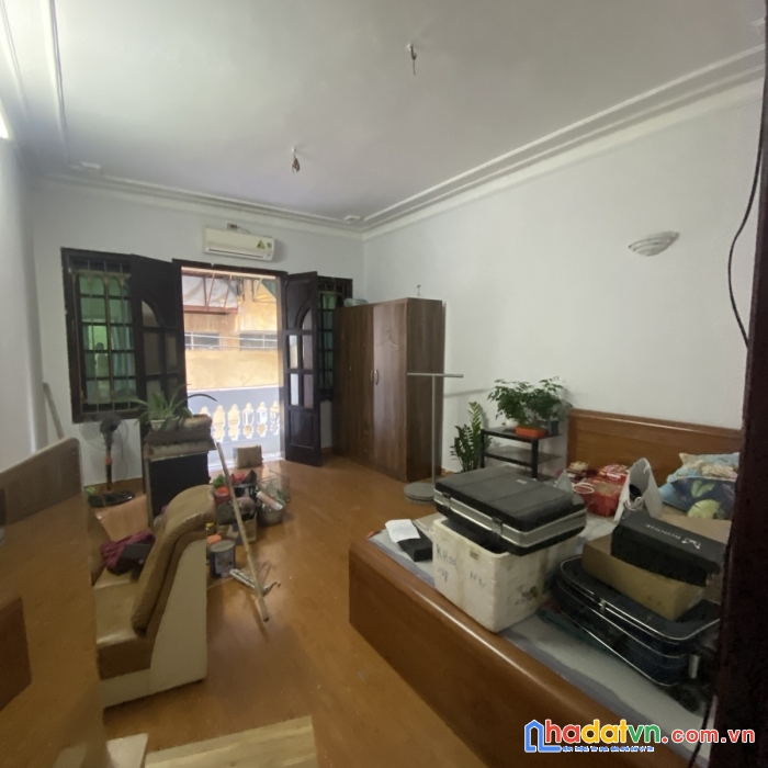 Bán nhà đẹp ngã tư minh khai 36m2  5 tầng ở ngay chỉ 3 tỷ2.