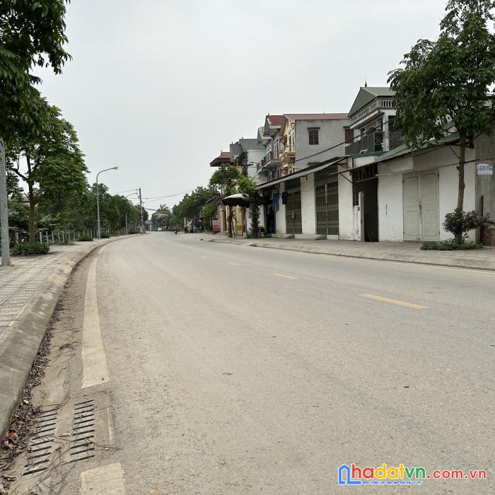 Cực kỳ hiếm, 31,6tr/m2 bạn đã nhập khẩu về nguyên khê đông anh, đường 10m thông, 2 mặt thoáng.