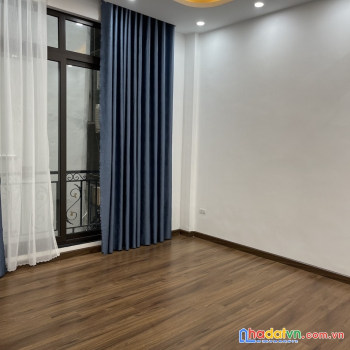 Chính chủ cần bán căn ở văn hương,tôn đức thắng, phường hàng bột, quận đống đa, hà nội