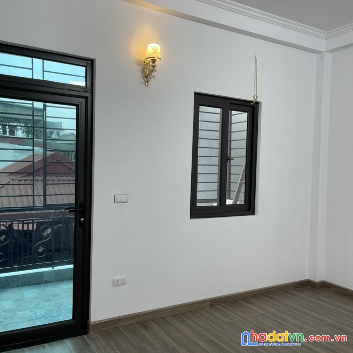 Chính chủ cần bán căn ở văn hương,tôn đức thắng, phường hàng bột, quận đống đa, hà nội