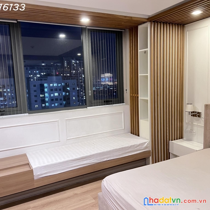 Nhỉnh 5 tỷ sở hữu chung cư cao cấp ngoại giao đoàn, 130m2, view đẹp, nội thất nhập khẩu,