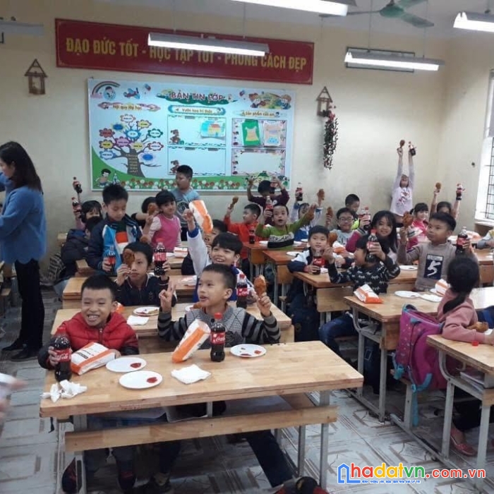 Em có nhu cầu sang nhượng quán gà rán chuỗi thương hiệu hương vị việt. (chuỗi hơn 600 cửa hàng