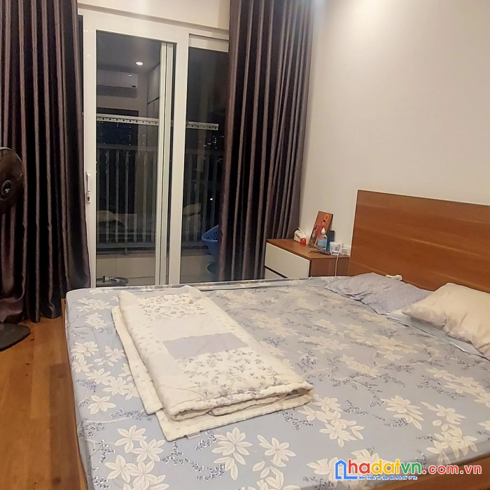 Chung cư tòa ct36  xuân la dt72m2  2 ngủ giá nhỉnh 3 tỷ, tây hồ