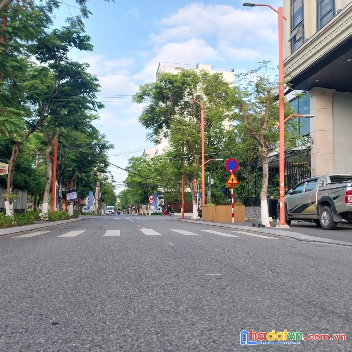 Bán đất tặng nhà mặt tiền phan tứ quận ngũ hành sơn. gần biển mỹ khê