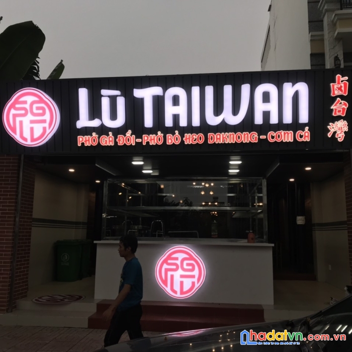 Chuyên thi công bảng hiệu giá tốt chuyên nghiệp tại thành phố hồ chí minh