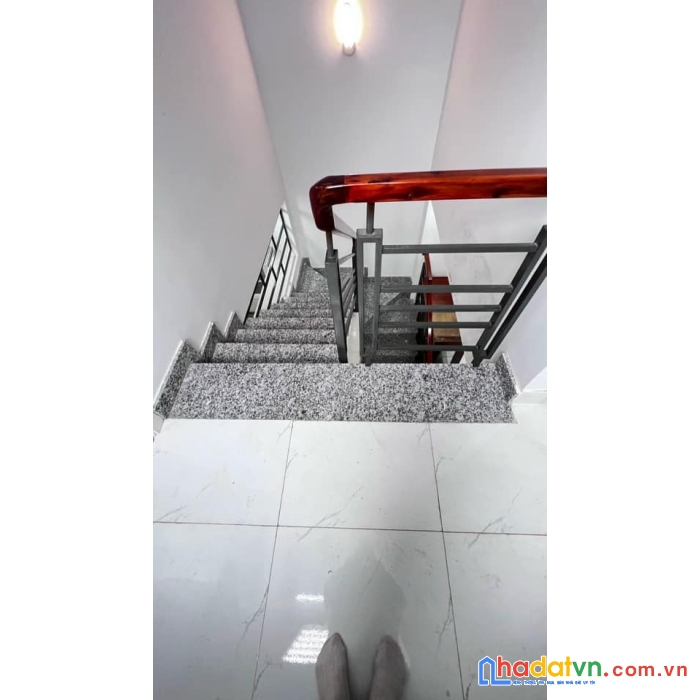 Lê văn thọ, gò vấp 32m2 ngang chuẩn 4m, lô góc thoáng, hẻm gần 3m thông 30m ra hẻm xe hơi khu an
