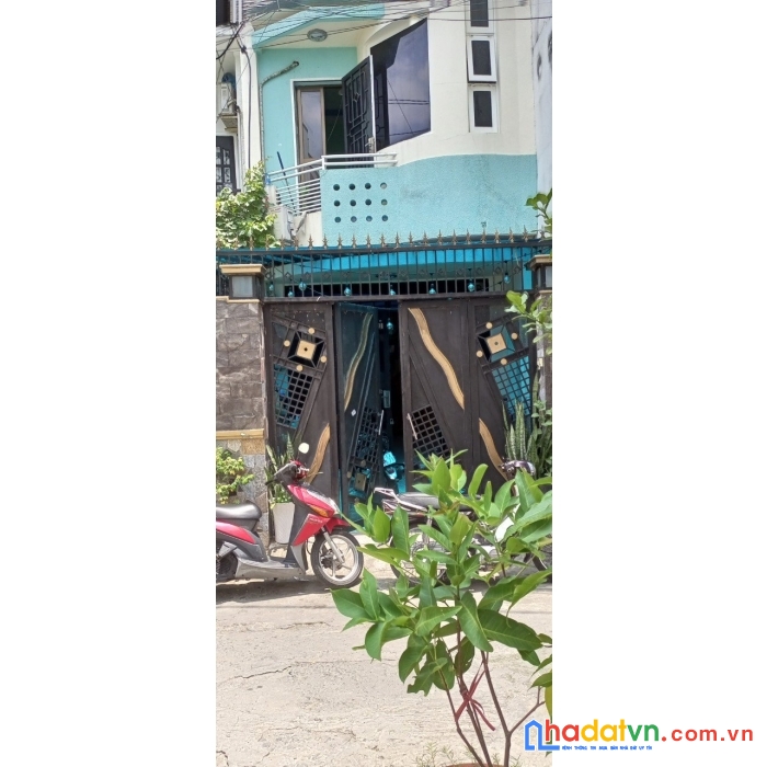 Chính chủ cần bán nhà 1 trệt 3 lầu tại nguyễn kiệm, p4, q. phú nhuận. tp. hcm