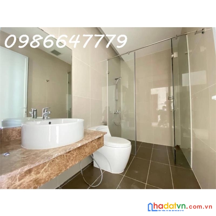 Bán căn hộ trung tâm phú mỹ hưng, giá 1,7 tỷ full thuế phí. nhận nhà ở ngay