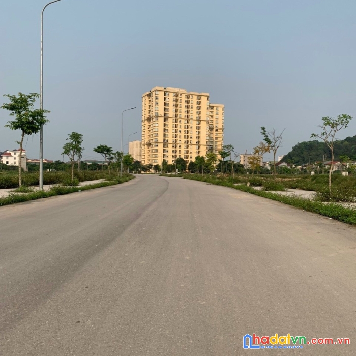 Nhà vườn nv19 - handico vinh tân 181m2 đường lê mao kéo dài