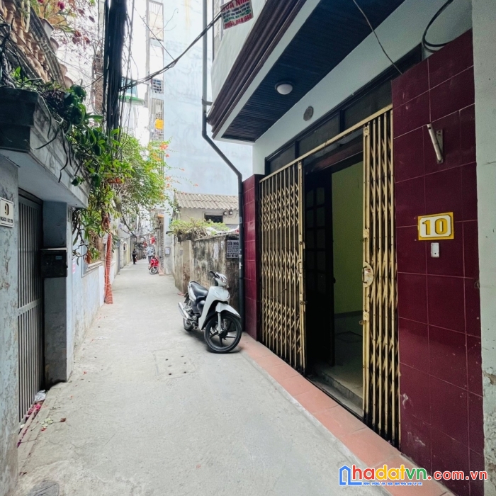 Chính chủ cần bán nhà phố pháo đài láng quận đống đa 36 m2 x 4 t 5,1 tỷ ô tô kd