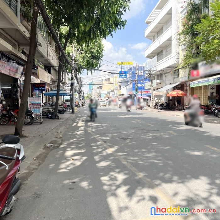 Nhà 4 tầng (4x11) mặt tiền hưng phú p10q8 - giá : 12 tỷ