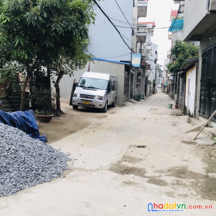 Bán rẻ đất xuân nộn-gần chợ kim đường thông ô tô tải đỗ chỉ hơn tỷ,