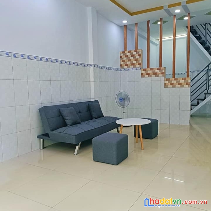 Bán nhà hẻm xe hơi bình trị đông, bình tân, 43m2, 3.6 x 12m, 2 tầng, 2pn 2wc, chỉ 3.68 tỷ tl chính