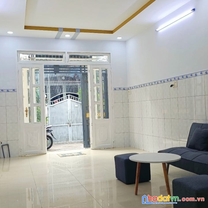 Bán nhà hẻm xe hơi bình trị đông, bình tân, 43m2, 3.6 x 12m, 2 tầng, 2pn 2wc, chỉ 3.68 tỷ tl chính