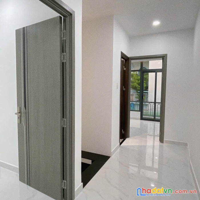 Nhà mới đẹp - dt 38.1m2 sổ vuông - hxh - hai mặt hẻm - nội thất xinh xắn 1t1l 2pn