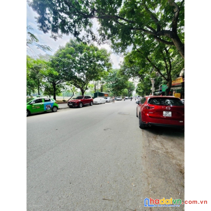 Bán nhà view hồ đền lừ, mặt phố, vỉa hè, kinh doanh đỉnh, vô cùng hiếm. 55m giá nhỉnh 19 tỷ