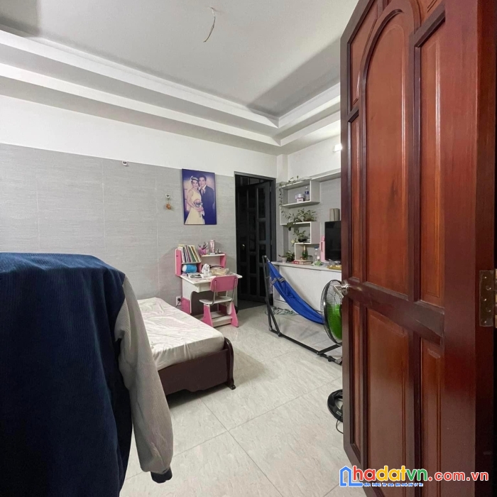 Hiếm bán nhà bầu cát - 50m2 - hxh thông - 4 tầng