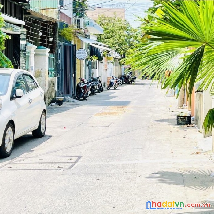 .nhà mặt tiền hải châu, gần đống đa, 93m2, ngang 7.8, 3 tầng mới