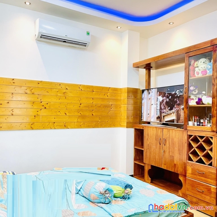 .nhà mặt tiền hải châu, gần đống đa, 93m2, ngang 7.8, 3 tầng mới