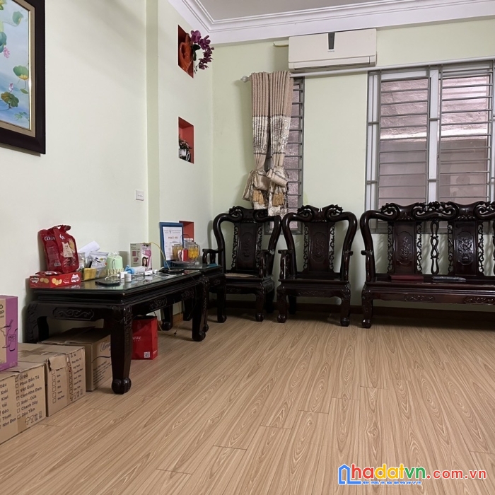 Bán nhà tân mai quận hoàng mai 47m2 mt 4m chỉ 3 tỷ 8.