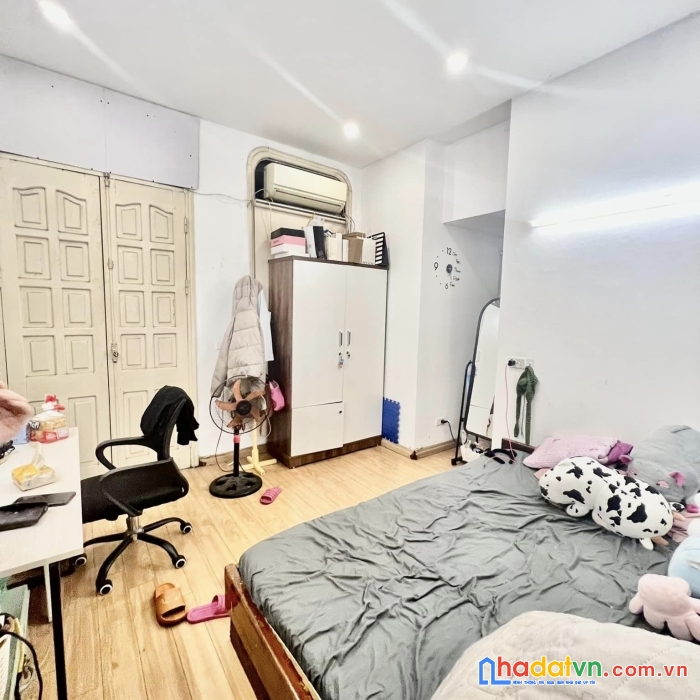 Cần tiền bán gấp hồng mai, hai bà, phân lô, ô tô, ở sướng, 60m nhỉnh 3 tỷ 0901753139