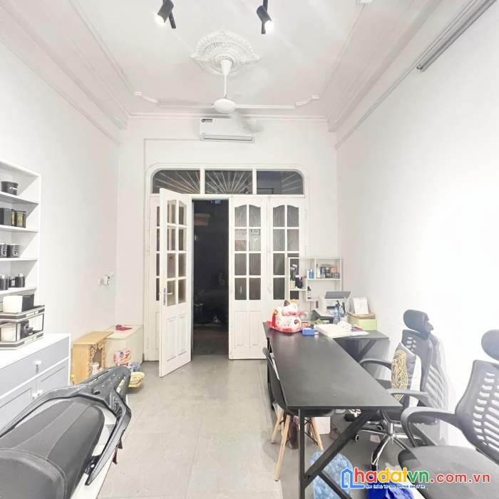Cần tiền bán gấp hồng mai, hai bà, phân lô, ô tô, ở sướng, 60m nhỉnh 3 tỷ 0901753139