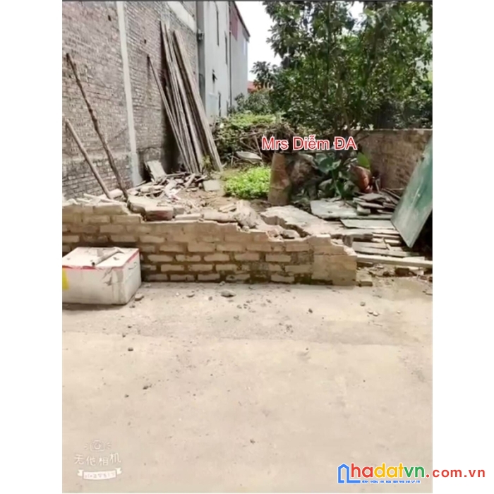 Nhỉnh 4 tỷ, mrs diễm cần bán 120m đất chia 2 lô đường 4,5m lương lỗ, tiên dương, đông anh.