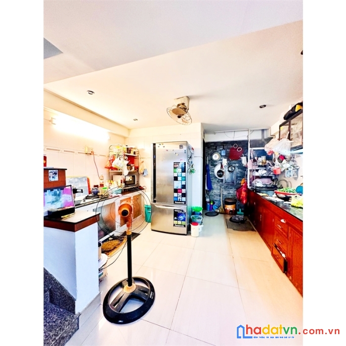 46m2 - 5 tầng mặt tiền 4.5m bán nhà hẻm 6m phạm văn hai tân bìnnhỉnh 8 tỷ