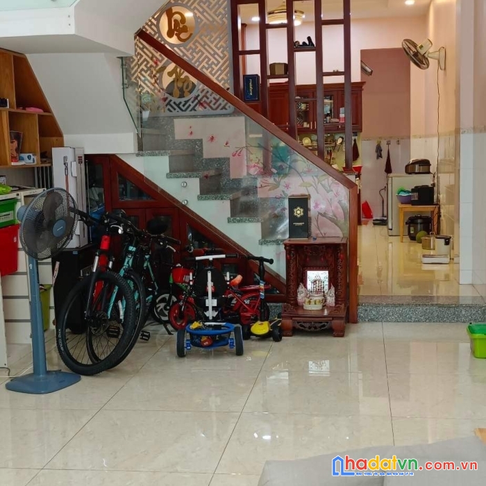 Bán nhà hẻm 8m nguyễn đức thuận - k200 - cộng hoà, dt: 4x20m, 4 tấm, sổ vuông, 11.9 tỷ
